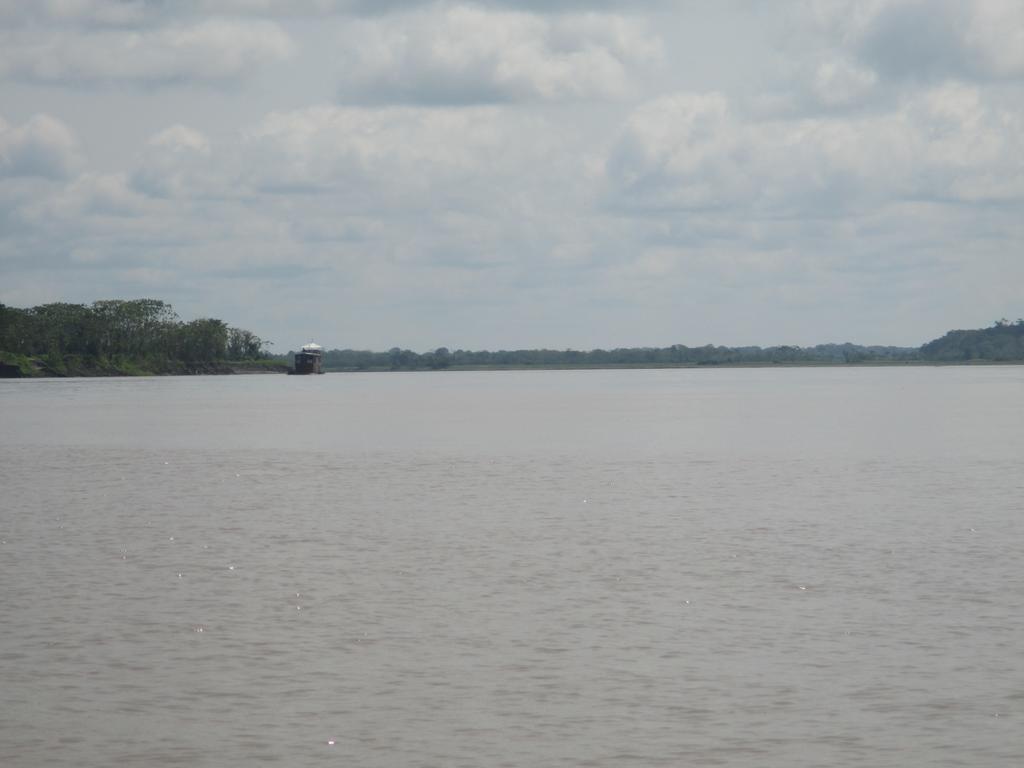 Amazon Queen Lodge Mazán Zewnętrze zdjęcie