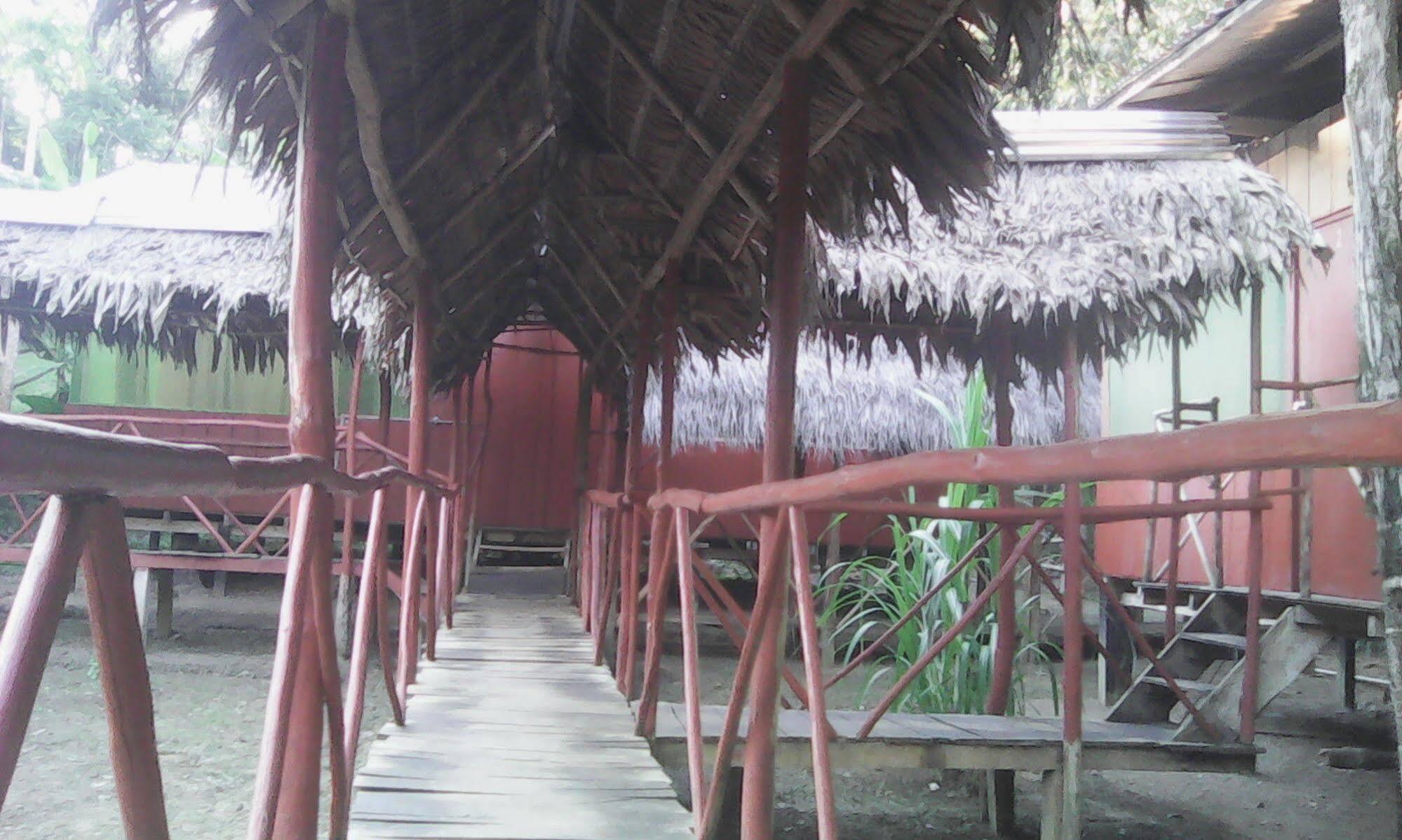 Amazon Queen Lodge Mazán Zewnętrze zdjęcie